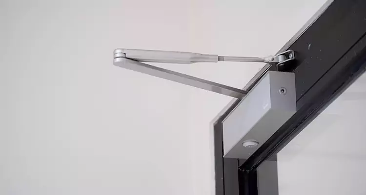 Screen Door Closer Repair in Winter Haven, FL