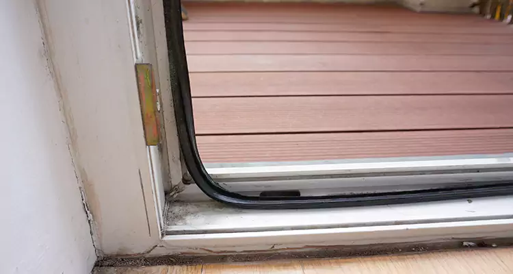 Patio Door Weatherproofing Installation in Winter Haven, FL