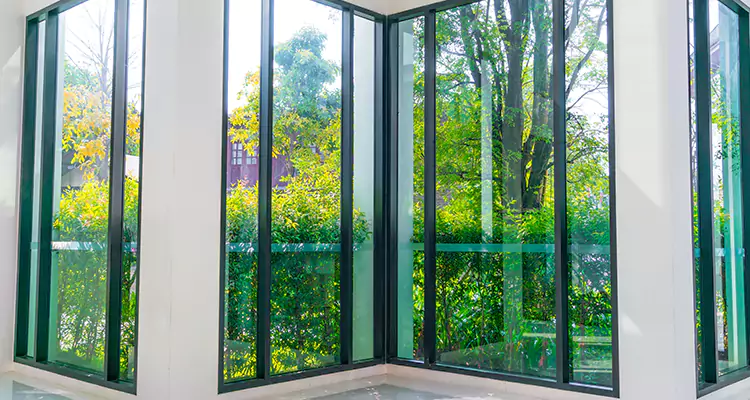 Folding Glass Balcony Door Repair in Winter Haven, FL